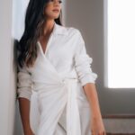 Inês Aguiar Instagram - Ontem nos prémios Sophia’23 @academiaportuguesadecinema Vestido @malteza_atelier Jóias @raquelpocojewellery Sapatos @stevemaddenportugal Styling @sergio.onzestylist Make up @danielainacio.mua Foto @monteirotomas @mais.que.uma