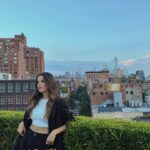 Inês Aguiar Instagram - Happy on the inside