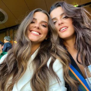 Inês Aguiar Instagram - recuerdo do último Verão 👀 com a minha sósia
