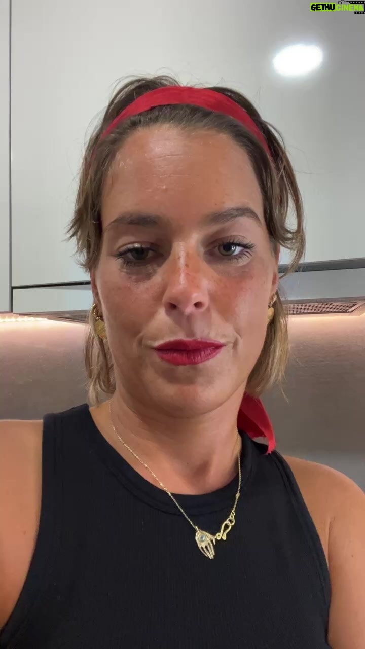 Inês Aires Pereira Instagram - @milanezapt