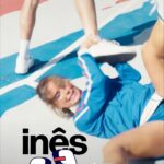 Inês Aires Pereira Instagram - Nada como a primavera para praticar desporto ao ar livre. E quem diz desporto, diz desportos… 🧗‍♀️🛼⛹️‍♀️🚲 A @ines_ap leva o seu saco Worten ao ombro, muita confiança no coração e lá vai. É imparável, diz ela!