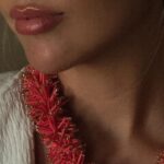 Inês Gutierrez Instagram – Um momento de calmaria numa segunda-feira-ansiosa 🙏Digam-me: vocês são de momentos calmos em dias ansiosos? Ou de dias calmos com momentos ansiosos?

#boasemana #plena #segundasfeiras