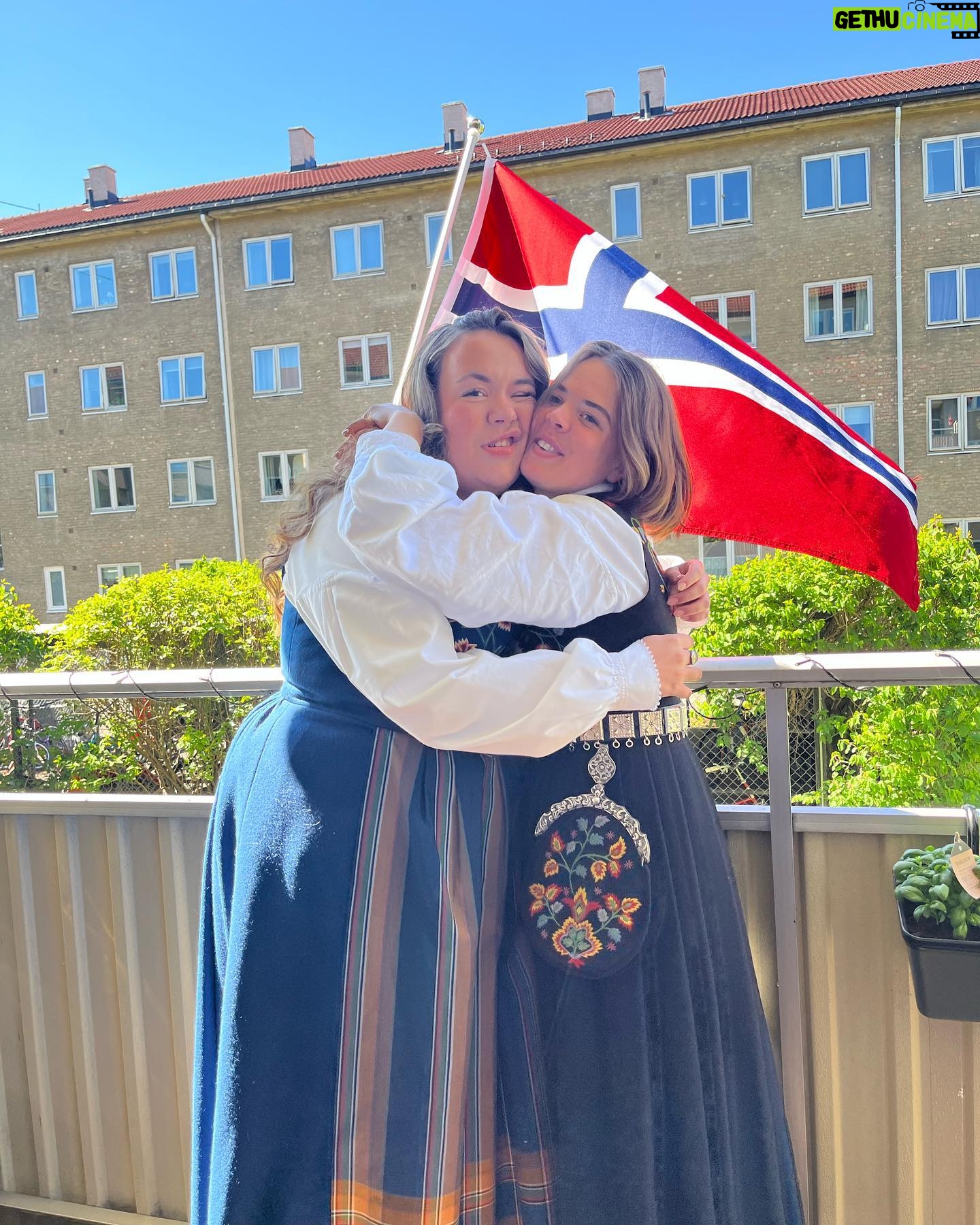 Ina Svenningdal - 5.3K Likes - 🇳🇴Hipp hipp🇳🇴
