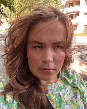 Ina Svenningdal Instagram - My hairdresser @bycmellem should be proud that i did my own blowout! DONT SWIPE 😬