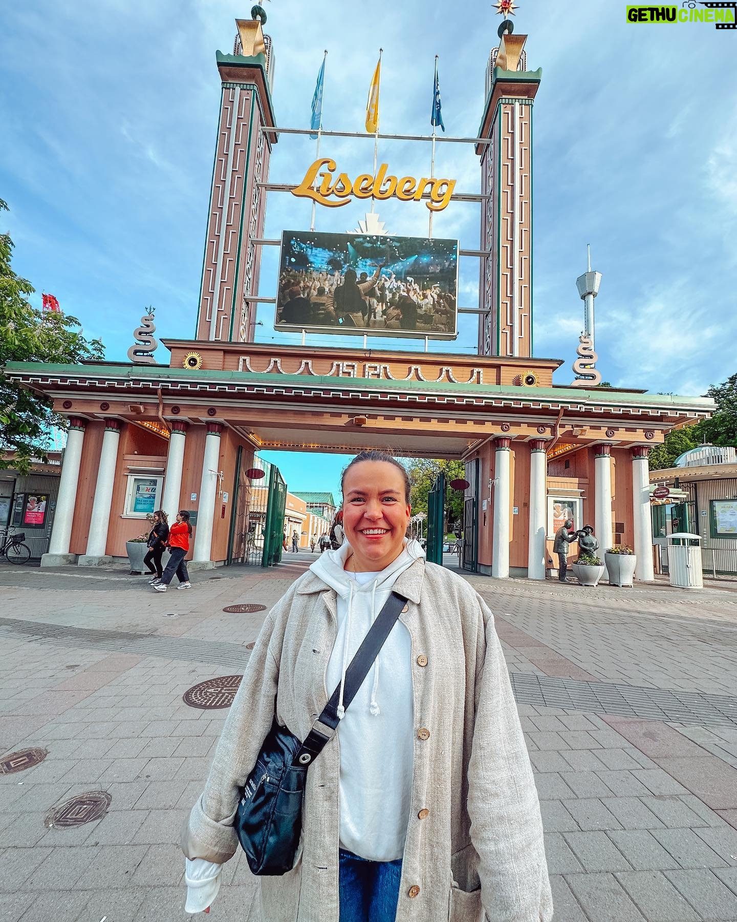 Ina Svenningdal - 1K Likes - 🎢NÖJD🎡