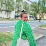 Ina Svenningdal Instagram – 1. Happy Girl in happy knitted sweater
2. Happy Girl pose with knitted sweater and bag
3. Boyfriend wanted picture too, so i took it❤️