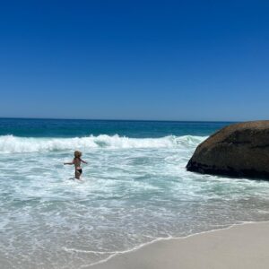 İnci Türkay Instagram - Mutlu Yillar🌍
Happy New Year 🌍
#clifftonbeach #southafricanbeaches