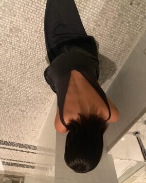 Inde Navarrette Instagram - and let’s hear it for the back of the dress