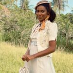 Indira Nascimento Instagram – Vem acompanhar um dia de gravação comigo, fora dos Estúdios. 
Estamos na reta final das gravações do remake da novela “Dona Beja” para @streammaxbr
