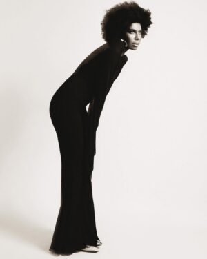 Indira Nascimento Instagram - Photo: @chicocerchiaro 
Make @anathorellybeauty 
Stylist @garandrastyle
Retouch @rgimagem