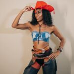 Indira Nascimento Instagram – @saojoaodathay
.
Stylist @luanadesa
Beaty @equipe.sassabeauty / @brumeloc
Photo @vj.fotografia