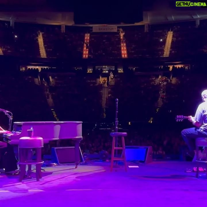 Ingrid Andress Instagram - i present to you my random LOTR obsession & opening for @stevienicks 🫶🏼