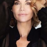 Ingrid Chauvin Instagram – MC Mademoiselle chauvin se propage …
Vous pouvez désormais retrouver les gammes « Jade «  et « Mahana « au sein des « Soins de Camargue «  
N hésitez pas à aller faire un tour sur le site d Olivia Talmant @les_soins_de_camargue , que je remercie sincèrement pour sa si jolie mise en valeur …

 ☘️ Quelle jolie rencontre à nouveau , la vie réserve de bien jolies surprises ☘️

Vous pouvez retrouver les cosmétiques à la vente dans son salon bien-être et profiter également de ses soins visage , corps et personnalisés , pour celles qui le souhaitent . 

En exclusivité vous pourrez bénéficier du soin visage Jade by Mademoiselle Chauvin 

« Jade , c est la promesse d ‘un soin visage enveloppant et doux , comme une caresse »

-Un soin personnalisé pour sublimer votre peau et lui redonner tout son éclat . 

-Des techniques spécifiques de modelage du visage et du cuir chevelu , pour vous choyer .

-Des pierres et rouleaux de Jade , pour leur vertus apaisantes et rééquilibrantes . 

Sur rdv : 06.84.22.65.55 
Mail : soinsdecamargue@gmail.com 

Les Soins de Camargues 
30 rue Paul Doumer 
78510 Triel Sur Seine 

Je vous embrasse tendrement et vous souhaite une belle découverte ✨
#rencontre #bienêtre #newproject #enegie #cosmetics #beauté