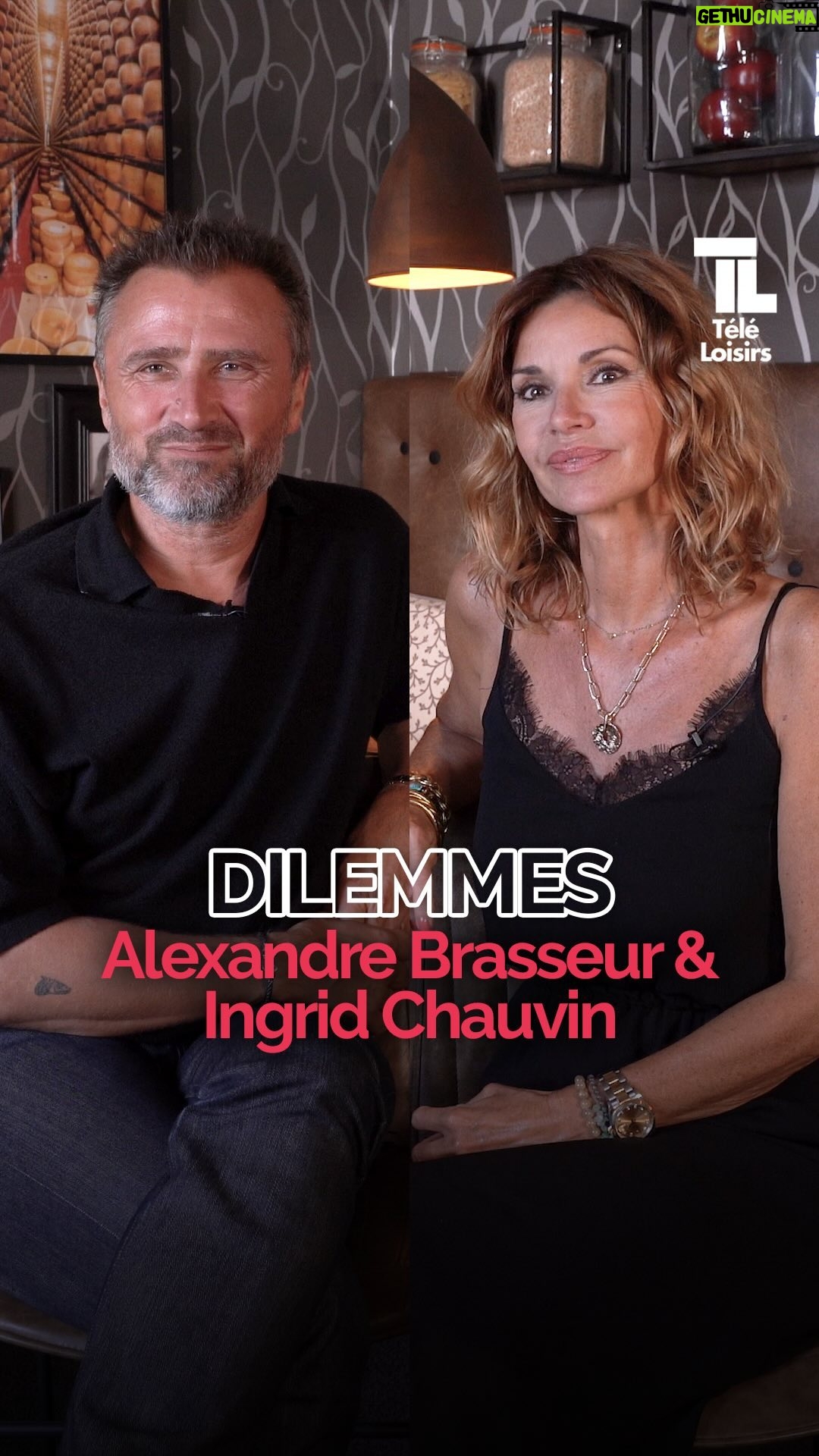Ingrid Chauvin Instagram - Comédie ou tragédie ? Faire Mask Singer ou Koh-Lanta ? La Rochelle ou Sète ? 👀 Depuis 2017, Ingrid Chauvin et Alexandre Brasseur jouent LE couple phare Chloé Delcourt et Alex Bertrand dans Demain nous appartient sur TF1. Lors de leur passage à la Rochelle pour le festival de la fiction, nous les avons rencontrés pour une interview Dilemmes, et c’était pas facile ! _ @ingrid_chauvin_officiel @albrasseur @dna_tf1 #demainnousappartient #demainnousappartient❤️