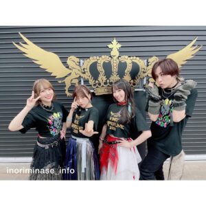 Inori Minase Instagram - #キンスパ2024
#チームシンフォギア
#エンジェルビームといのりビーム
#頼もしいお兄ちゃんず
#いつもと逆に挑戦
#キラキラハピネスみほちゃん
#ぺさんのほっぺにいのぺがつん
#イロドリに満ちた声に痺れました
#一緒に歌えてきゅんきゅんしました