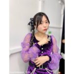 Inori Minase Instagram - #SCRAPARTツアー 3着目◇ 今まで紫の衣装は着用したことがあったけどここまでド紫は初めて！エレガントで大人っぽい雰囲気が新鮮でしたっ♡ 引っ張っても頭皮が痛くない魔法のロン毛も可愛いでしょ(￣▽￣)