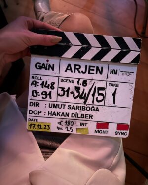İpek Bağrıaçık Instagram - Hellö #arjen 
Hellö #Saliha 🎥🎞️