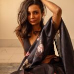 Ira Dubey Instagram – Sundays are for flowers 🌺 

Shot by @yousef_alshabeeb