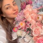 Ira Sone Instagram - Dear universe.. you’re the best 💖🧚🏻‍♀️🦄 . . . . . . . . #life #love #joy #andeverythinginbetween #whatyouseekisseekingyou