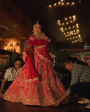 Ira Sone Instagram - to infinity and beyond. ✨

Bridal Shoot Booking are open for Wedding Season 
DM FOR MORE DETAILS 📩

#bride #bridal #explore #explorar #exploremore #explorepage #exploreeverything #lehenga #bridal #explorer #portraits