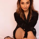 Ira Sone Instagram - 🖤🖤 . W/ @sone_space Shot / @pixelpassionfotography Hair : @makemeover.sonalishinde MUA : @saniyaa_hameed . . SWIPE FOR MORE 🕵️ What's your favourite picture?? . ★★★★★★★★★★★★★★★★★★★★★★★★★★ #bleachmyfilm #pixelpassionfotography #m_portraits #portraitpage #portraitphotography #portrait_mf #portraitgames #portraitfolk #earth_portraits #theportraitproject #moodygrams #portraitoftheday #india #indianphotography #portraitmode #photographers #bikinimodel #portraitvision #photography #indiaclicks #mumbai #ftwotw #portrait_vision #ftmedd #portraitphotography #moody #portraitvision_ #portraits_today