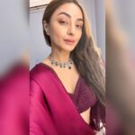 Ira Sone Instagram - A touch of grace and a sprinkle of sarcasm ✨ #lettheeyesdothetalking #love #lifelately #feelings #brutalandblunt #holeshebang #whatyouseekisseekingyou