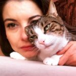 Irem Altug Instagram - Kedi sevenlere gelsin 😻 #satınalmasahiplen
