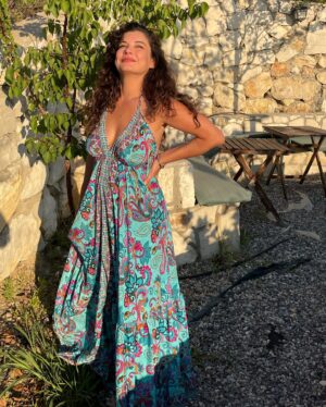 Irem Altug Instagram - Geçtiğimiz yazın en güneşli İzmir’ini paylaşalım da içimiz ısınsın 🌞🌞tbt #2022 #izmir