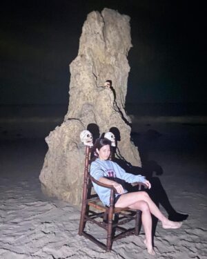 Irene Choi Instagram - Went outdoor furniture shopping. (Couldn’t think of a good pun, so chair your best jokes.)