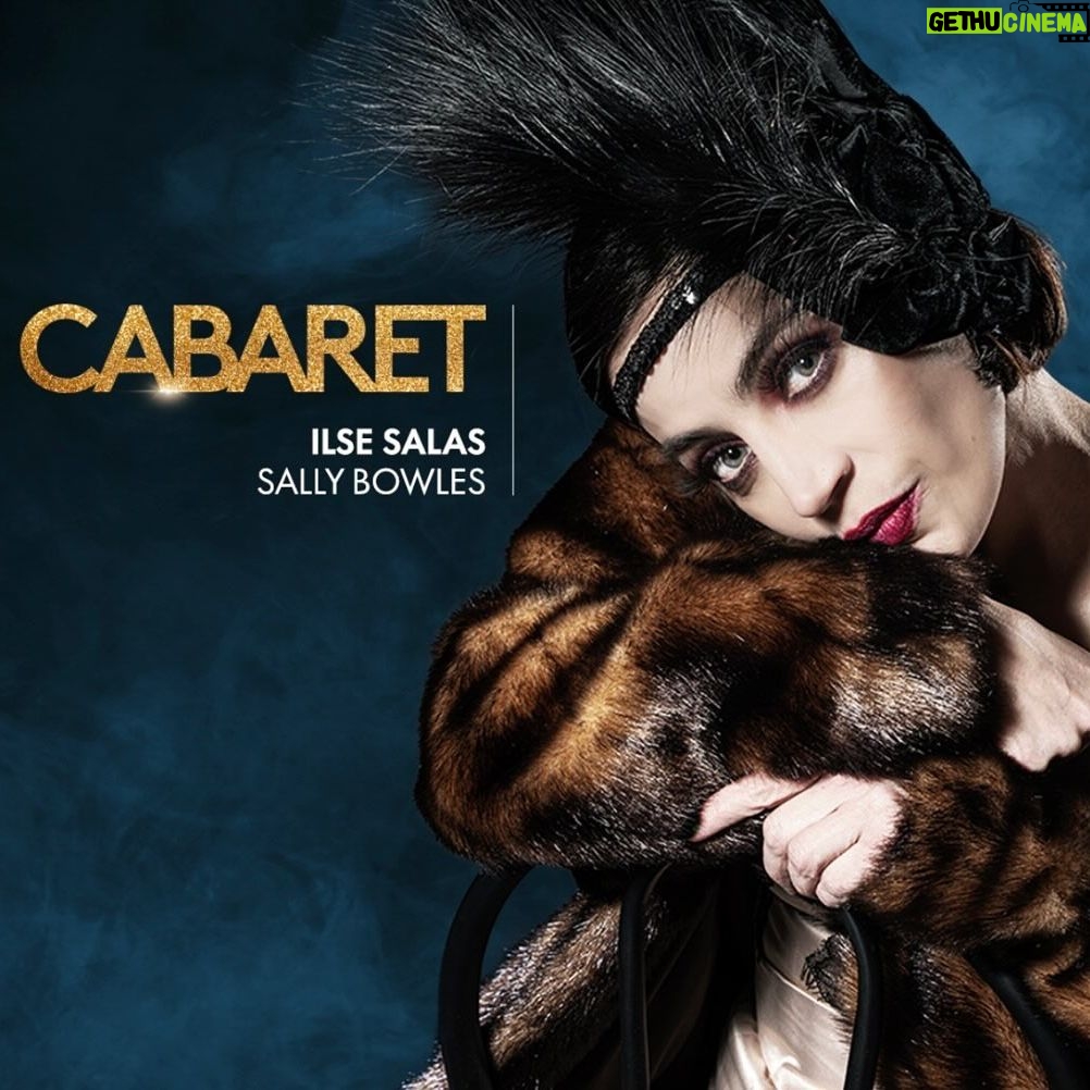 Irene Azuela Instagram - IlSuqui, IlSally Bowles, la mujer misteriosa y fascinante del Kit Kat Club… ¿ya compraron sus boletos para verla? @cabaretmexico @ilsesalsas