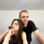 Irene Azuela Instagram - Cómplices, co-creadores, alter egos, alternantes, simbióticos, sinónimos, Emcees. @julian_semi