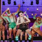 Irene Azuela Instagram - Vengan a esta fiesta, como dice @ilsesalsas llamada CABARET. ¡Se pone buenísima! @cabaretmexico TEATRO INSURGENTES.