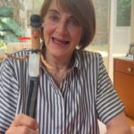 Irene Azuela Instagram - Mi mamá me hace los mejores muñequitos. #diadelamadre @marisubel