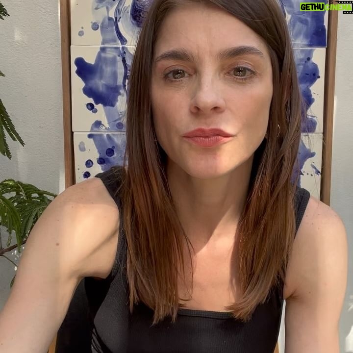 Irene Azuela Instagram - Dante y Soledad en cines. Aquí la info. @alexdelamora @somospiano @jmyazpik