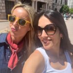 Irene Junquera Instagram – Recap de Valencia. Gracias por venir, ha sido brutal ❤️
1. Zeus y el recibimiento que merezco, gracias por todo @dafnecilla9
2. En el escenario, disfrutando con mis @habituatea y @soylaforte 
3. El Olympia 😍
4. La del Norte con 30 grados y manga larga
5. La de Madrid queriendo ponerse morenas las piernas
6. Si piso Valencia bebo horchata
7. Tiramisú con Fartons en @pelayogastrotrinquet 
8. Compartiendo teatro y conociendo a un semi dios 🙌🏼