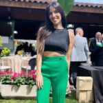 Irene Junquera Instagram – Gracias, @valdeolmosalalpardo y @robertogomezoc por este premio tan merecido 🤣🤣 
Lo pasé increíble y fue un placer estar junto a tantas leyendas del fútbol 🙌🏼⚽️ (están en la última foto)