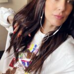 Irene Junquera Instagram - 🙋🏻‍♀️ Una foto cualquiera para preguntaros lo que realmente quiero saber… ¿Quién creéis que ganará hoy el derbi? ¿Y por qué?