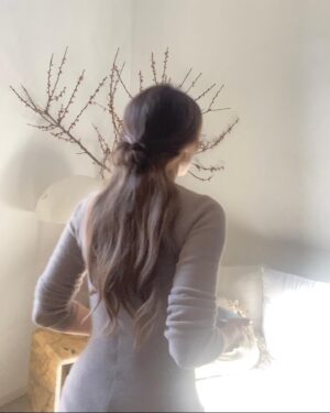 Irene Montalà Instagram - Ya sé que las colgué esta mañana en stories. Pero es que quiero verlas siempre que entre por aquí. Porque me las ha hecho Nico y porque representan una cotidianidad que es nuestra. Son reales, fuera de lo que todos vamos colgando por aquí. Esto es real, veo su mirada y nuestras mañanas. Amor de madre, que le vamos a hacer. Para mi, la mañana es siempre el mejor momento del día. A por la siguiente✨