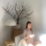 Irene Montalà Instagram - Ya sé que las colgué esta mañana en stories. Pero es que quiero verlas siempre que entre por aquí. Porque me las ha hecho Nico y porque representan una cotidianidad que es nuestra. Son reales, fuera de lo que todos vamos colgando por aquí. Esto es real, veo su mirada y nuestras mañanas. Amor de madre, que le vamos a hacer. Para mi, la mañana es siempre el mejor momento del día. A por la siguiente✨