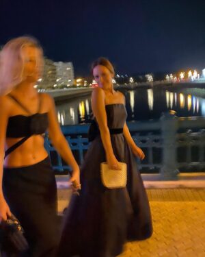 Irene Montalà Instagram - Sorgiñak 

@santoscostura La primera foto es para ti ❤️

#armanimakeup #santoscostura #rabat #festivalsansebastian #sansebastian #unomodels