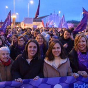 Irene Montero Instagram - Frente a su reacción nuestra lucha y la de todas las mujeres✊💜
#8M2024