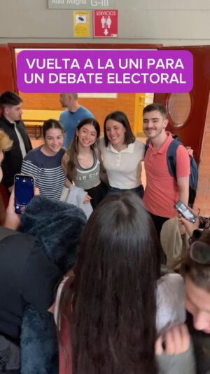 Irene Montero Instagram - Vuelta a mi universidad 10 años después para un debate electoral 💜