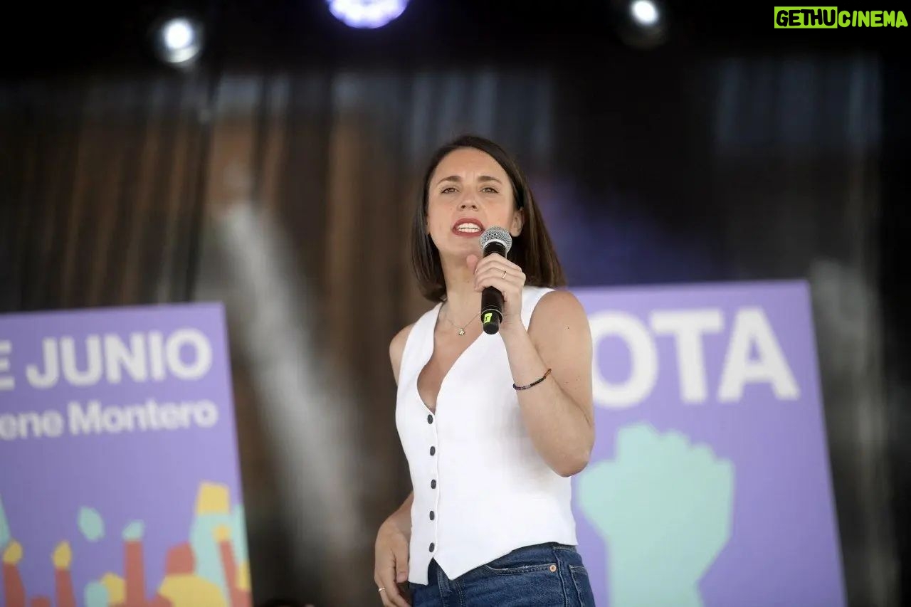 Irene Montero Instagram - Muchas gracias por venir a la Fiesta de la Primavera de Podemos otro año más. Y por supuesto, este 9 de junio, vota Podemos 💜✨