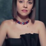 Irina Chesnokova Instagram - если собрать вместе театр, Чехова, вино и классных людей получится.. наше новое шоу Wine Readings 🥂 пилотный выпуск уже на ютуб. Ссылка в шапке профиля. Уф. Волнительнаааа🤞🏾