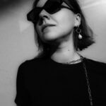 Irina Chesnokova Instagram - Держите-ка еще немножко красивых фоток, а то че, зря мы с @sobkoangelina в 50 по улицам Дубая потели? 😇❤️ @leica_camera #dubai