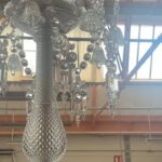 Irina Chesnokova Instagram - What a beauty, my goodness! Today a vintage Baccarat chandelier of 84 bulbs was performed in Dubai!!!! It's three metres high. (Almost like me, but in kilometres🤪) And I've recently seen this beauty being born. Look at the carousel. It's great labour and craftsmanship. Что за красота, ну божечки! Сегодня в Дубае была вставлена винтажная люстра Баккара из 84 лампочек!!!! Высотой 3 метра. (Почти как я, тока в километрах) А ведь еще недавно я видела как эта красота рождается. посмотрите карусель. Какой это великий труд и мастерство. @baccarat ❤️ #baccarat @avlibytashas