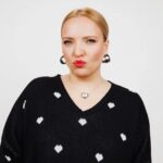Irina Myagkova Instagram - С ВАСЬМЫМ МАРТОМ, ДЕВАЧКИ😘