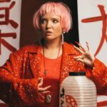 Irina Myagkova Instagram - Я придумала свои номинации 2023 года, в карусели по фоткам соответственно: 1. Любимое фото 2023 бай @valentin_blokh 2. Самая любимая фотосессия 2023 с богом фото @valentin_blokh и богиней вкуса @alisaboha для @monochrome_you 3. Самый любимый образ 2023 с королевой мейка @elvirariabtseva_makeup и королевой стиля @_pineappleari_ 4. Самая лучшая собака 2023 и навсегда🩵 5. Самый лучший др 2023 бай @bigbird.events и @galichida 🌸 6. Самая лучшая детка 2023 я скоро приеду @svetapogodina 7. Дуэт года 2023 @migelshow 🤟🏽🩷 8. Самые удобные сапоги, просто кайфую с них😂 реально💁🏼‍♀️ 9. Концерт года, вы его увидите в феврале. Но я сильно старалась. Всех с наступающим! Пойду резать крабовый😎