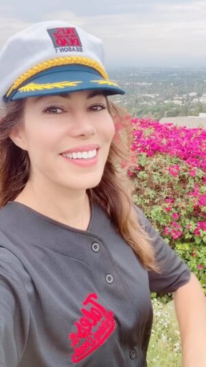 Iris Almario Instagram - ⁣Hi guys! I shot #talesofthewalkingdead earlier this year. Tonight my episode “La Doña” airs on AMC  & next Sunday 9/18 on AMC! I hope you can tune in. 📺 ⠀
⠀
A big thank you & shoutout to our amazing director @djkfilms , fierce showrunner @channingpowellveryprofessional , brillant writer @lindsay_villareal & badass cast mates @notdaniellapineda @juliecarmen3 @dannyramirez 
This was so fun! 🙌🤗⠀
⠀
#TOTWD #TWDfamily ⠀
⠀
⠀
⠀
⠀
⠀
***⠀
#TalesoftheWalkingDeadamc #whattowatch #walkingdeadfans #womenintv #acting #actress🎬#actresslifestyle #actorslife🎬 #actrizlatina #latinaactress #storytellers ⠀
#actorsofinstagram #actorlifestyle #latinx #lightscameraaction #gratefulactor #thewalkingdeaduniverse #lovemyjob❤ #bookedit #womeninhollywood