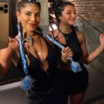 Irmak Ünal Instagram - I felt like wishing something very nice for everyone…❤️ I hope you endow yourself only with people who love themselves and love this journey of life….I hope you are surrounded by sincere and real people. Because this is how our miraculous journey become wonderfully enjoyable. I am grateful for all the beautiful people around me, inside and out. Thank you for accompanying me on our way home ✨✨✨ Herkes için çok güzel bir şey dilemek geldi içimden. Umarım kendinizi sadece kendini seven ve bu hayat yolculuğunu seven insanlarla donatırsınız…Umarım etrafınız samimi ve gerçek insanlarla çevrilidir. Çünkü mucizevi yolculuğumuz bu şekilde harika bir keyife dönüşüyor. Etrafımdaki içi dışı bir, Keyifli tüm güzel insanlara minnettarım. İyiki eve dönüş yolunda bana eşlik ediyorsunuz 🙏🏻✨ #wearealljustwalkingeachotherhome #gratitude #thankful #bestlife #allin